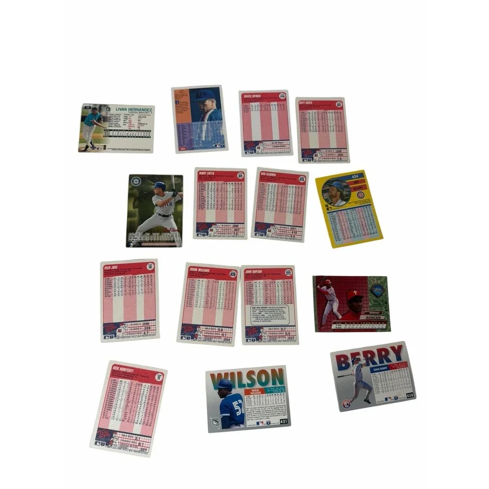 Lot of 22 Assorted 1990s Vintage Baseball Cards